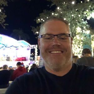 Meet your Posher, Eric